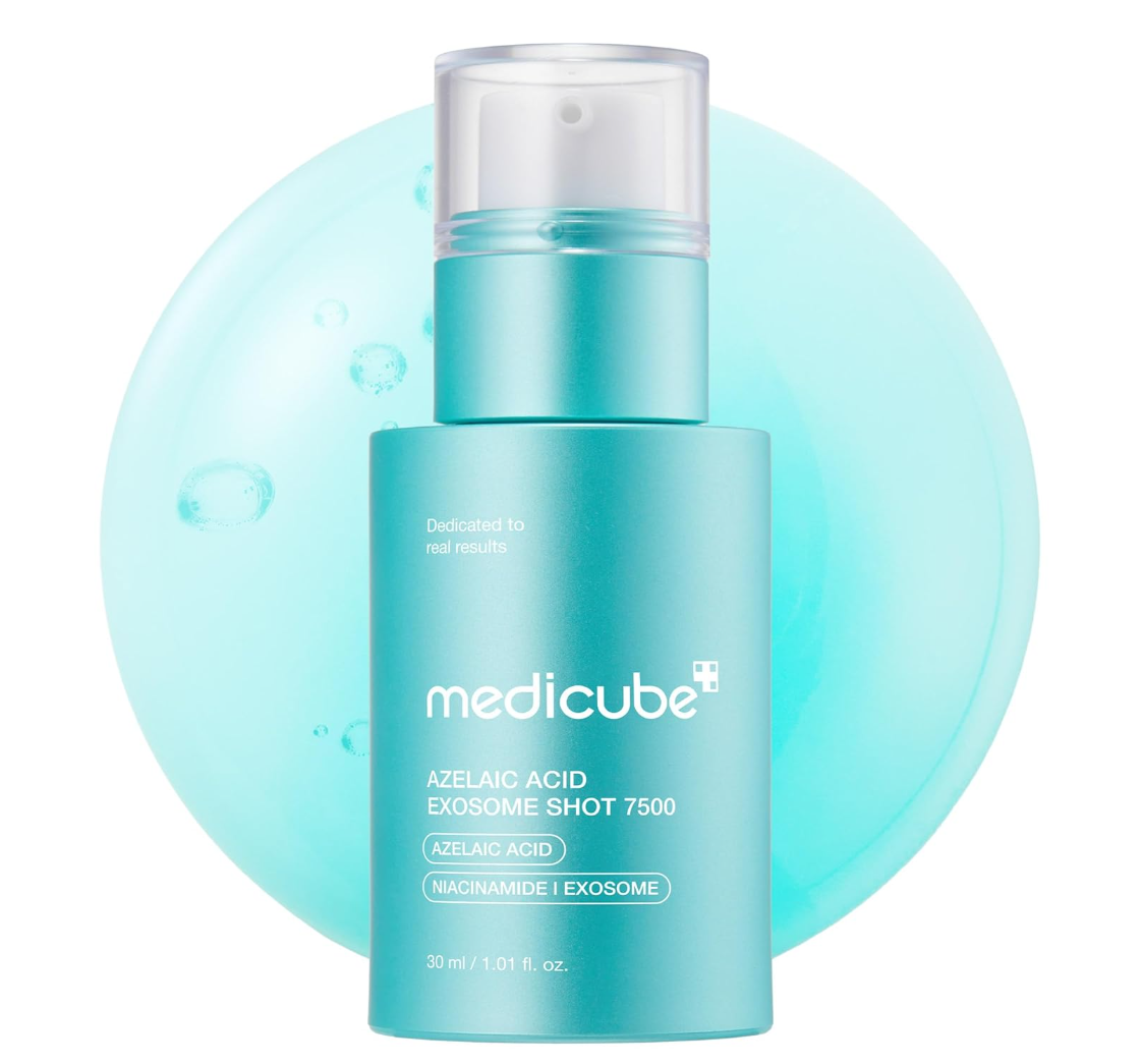 Medicube Azelaic Acid Exosome Shot 7500 skincare bottle in a vibrant turquoise blue color, featuring a clear cap, set against a matching turquoise circular graphic on a white background， Medicube Azelaic Acid Exosome Shot 7500 30ml